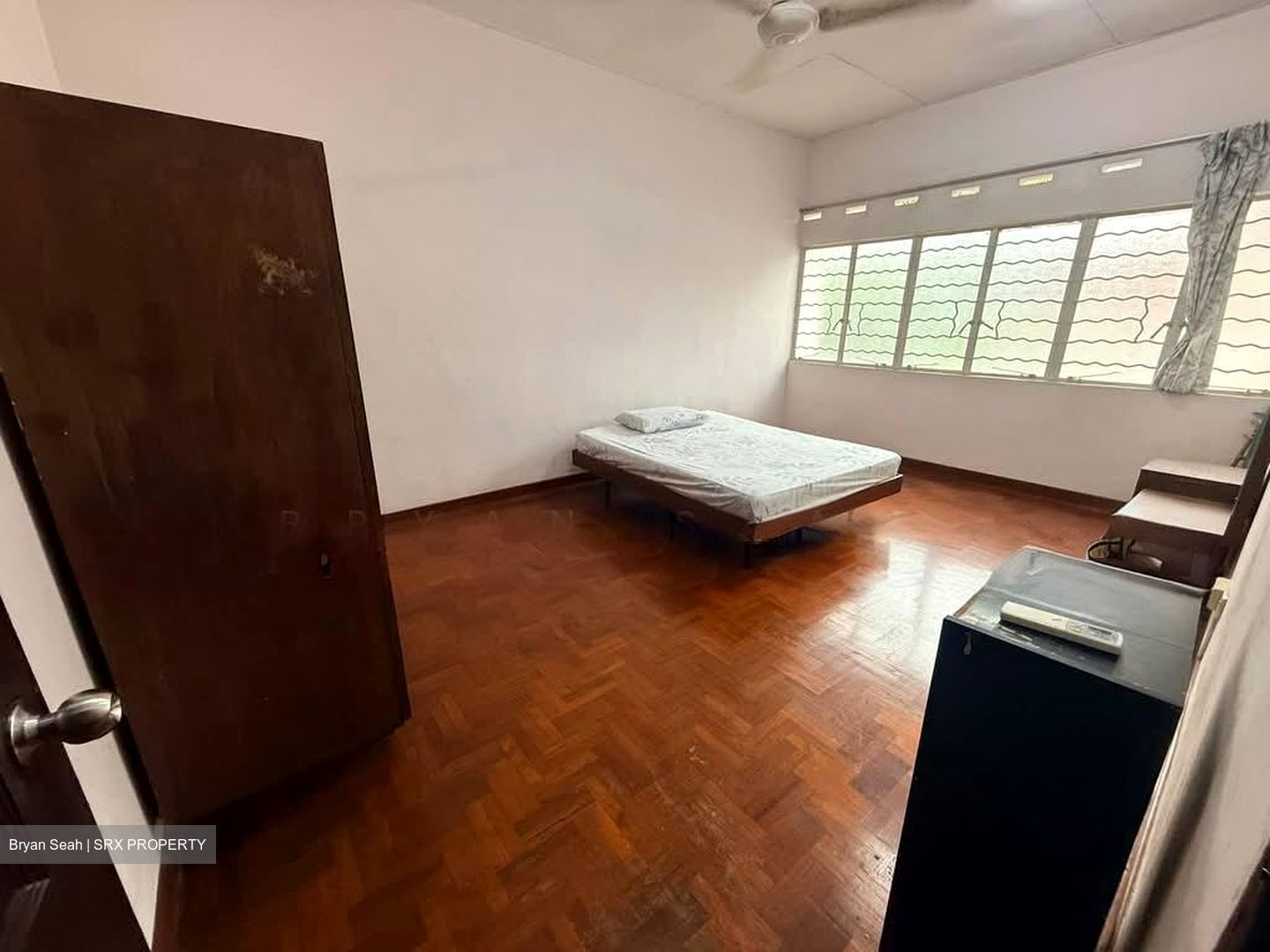 Mandarin Park (D21), Terrace #561186341